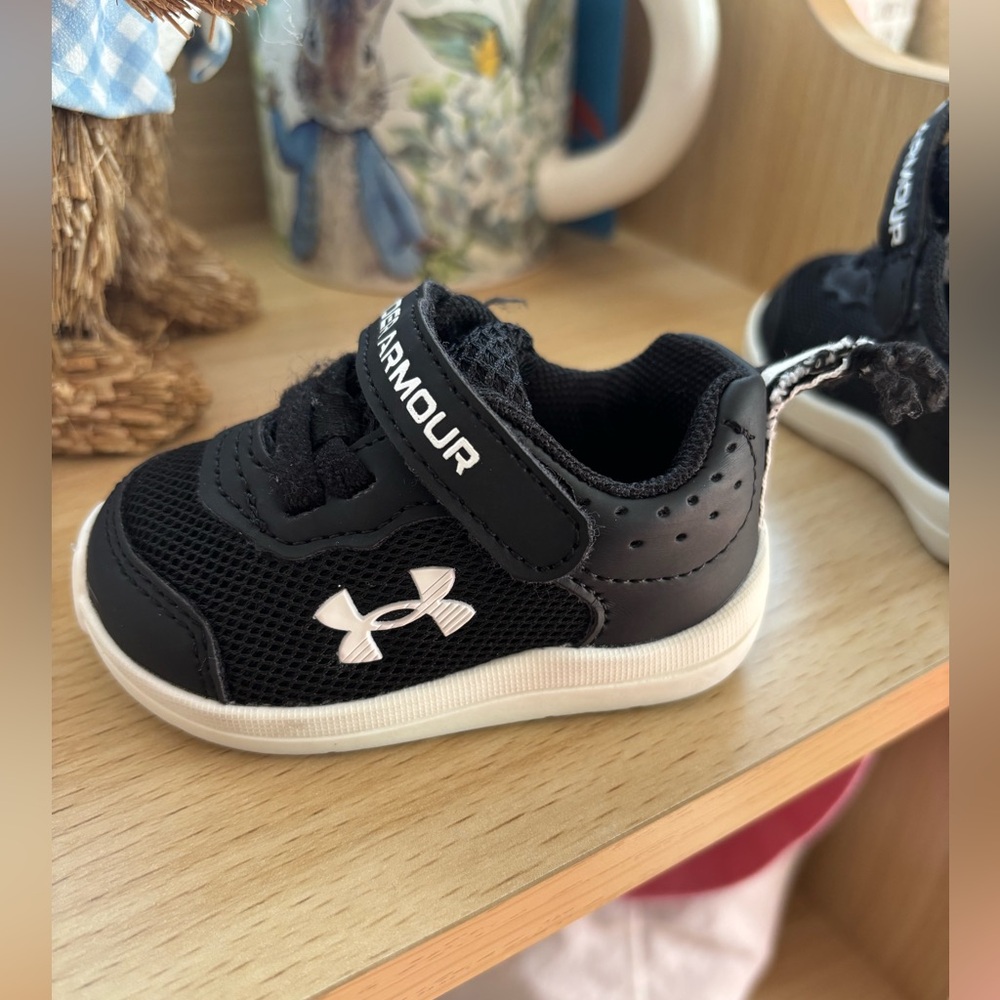 Under Armour Kids Black and White Sneakers
